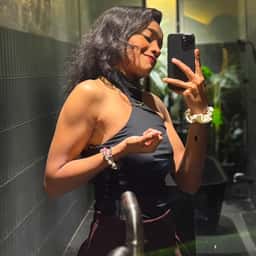 profile pic