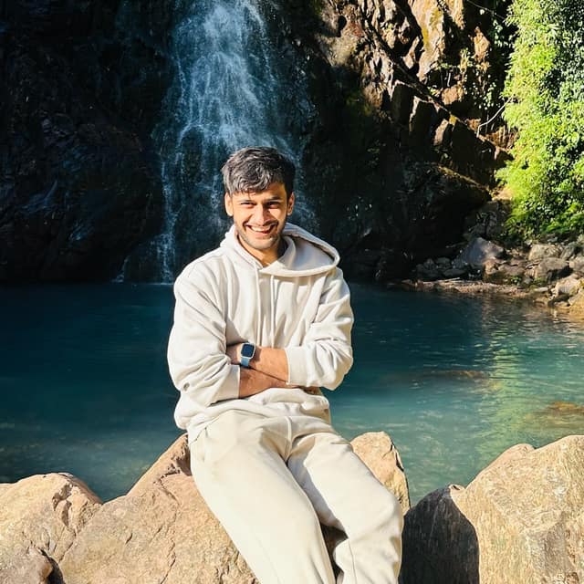 Aasil Khan
