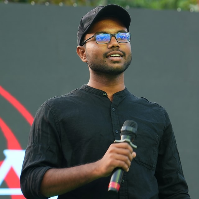 VIVEKANANDHA