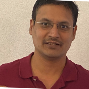 Om P