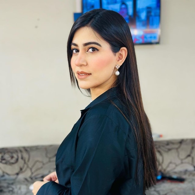 Call Girls in Karachi