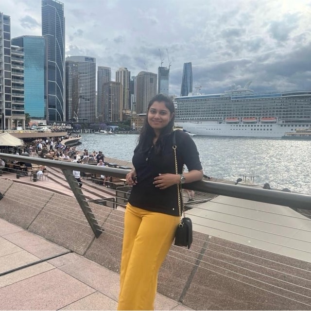 Nivedhitha