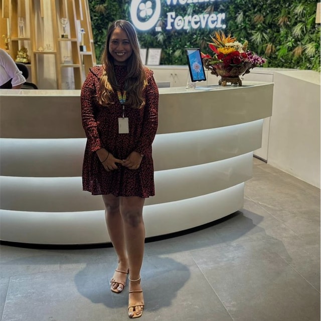 Saloni