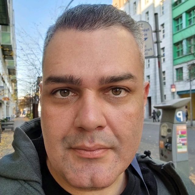 Victor