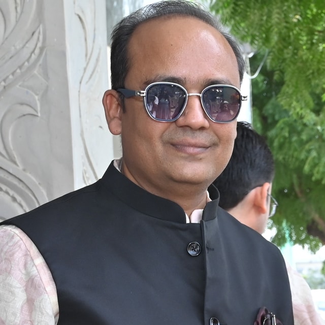 CA Lalit