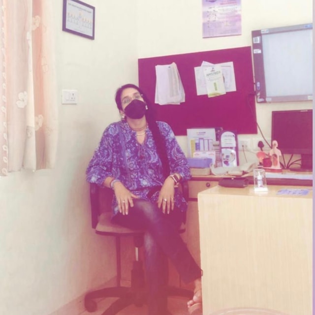 Dr Axita