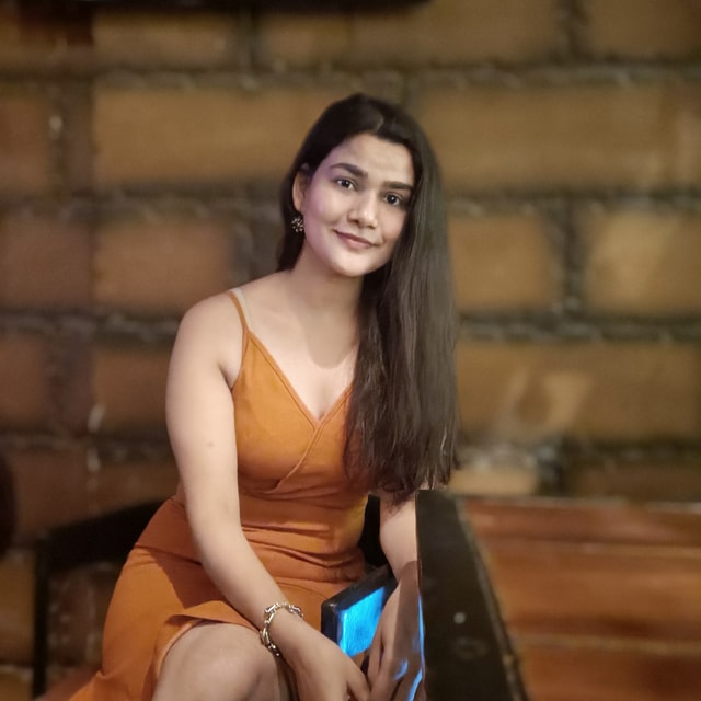 Aayushi