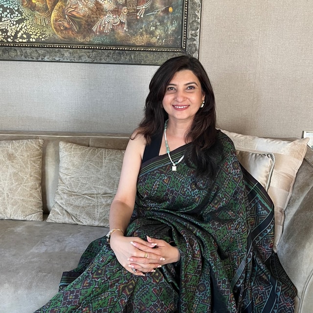 Dr Yatri