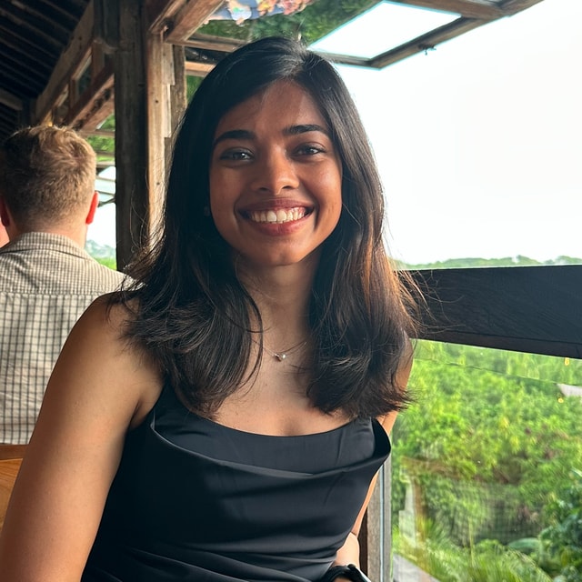 Aayushi