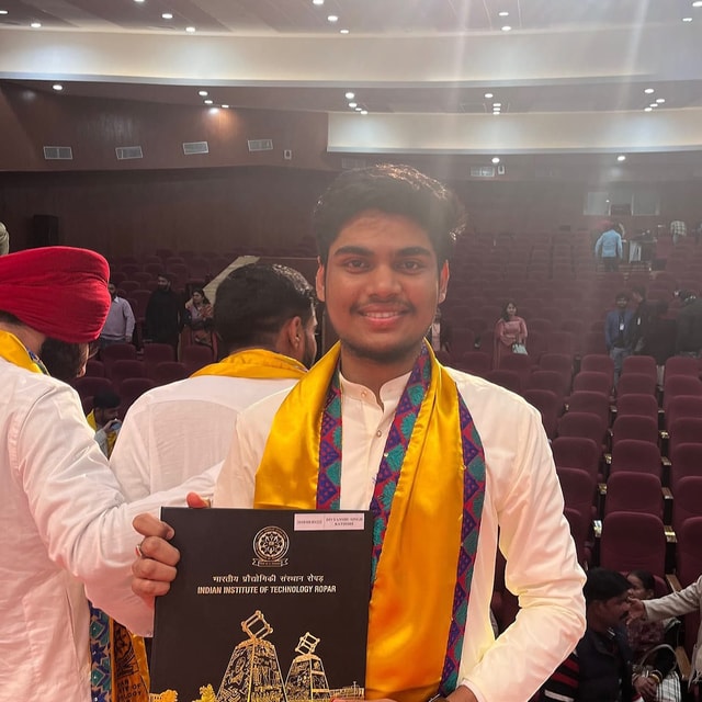Divyanshu