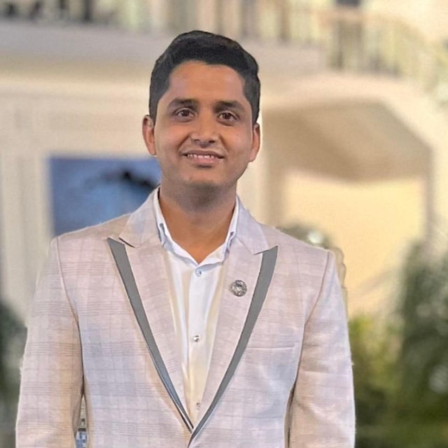 Dhyanendra