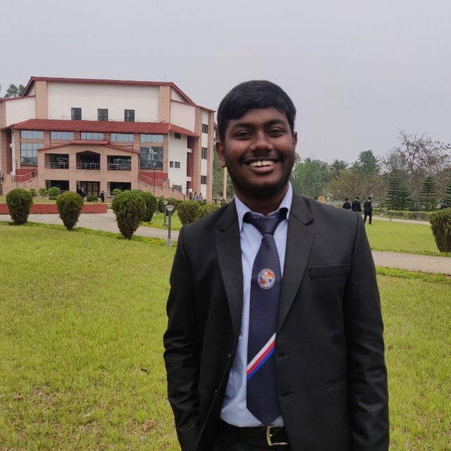 Aakhil