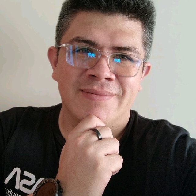 Jonathan L