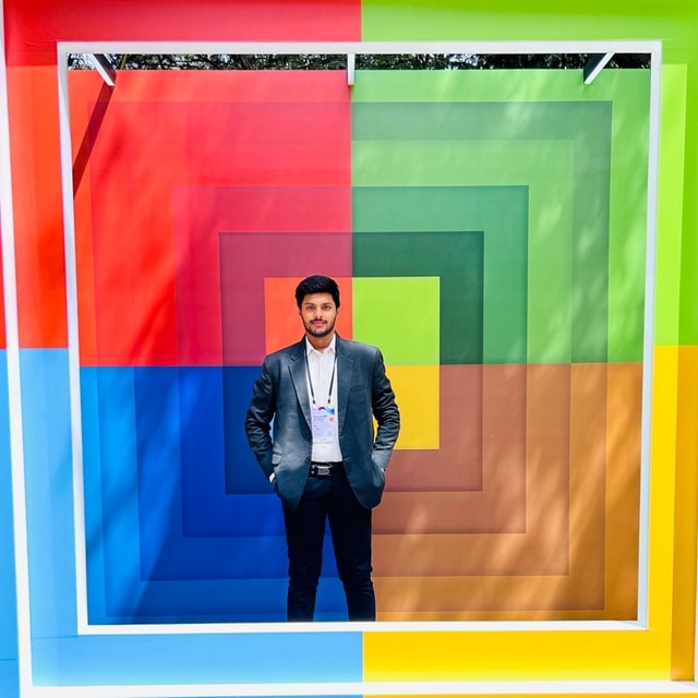 Om
