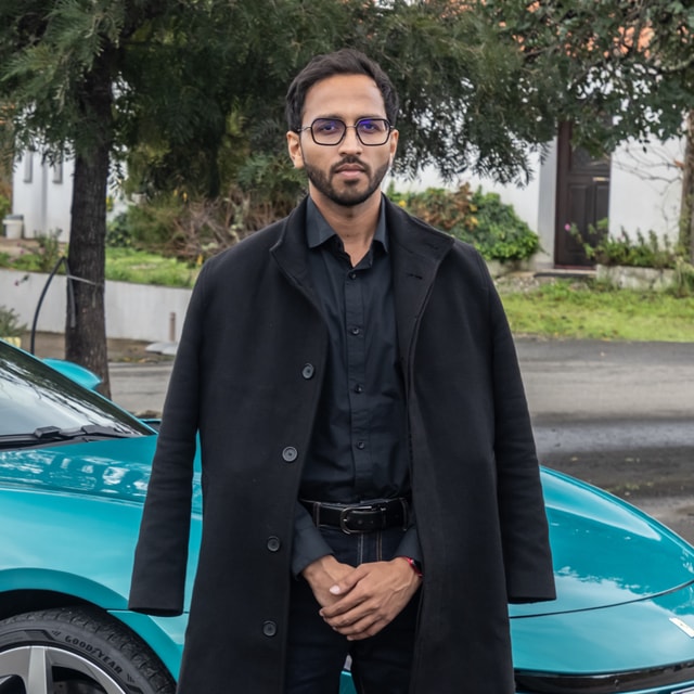 Dhruv