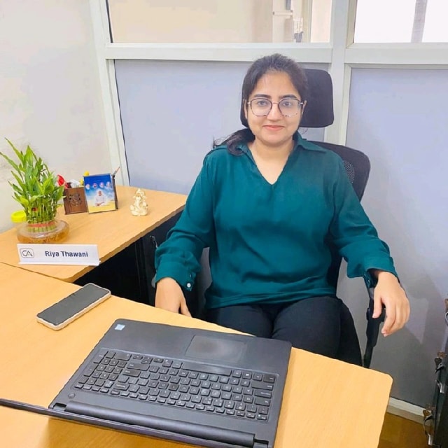 CA Riya