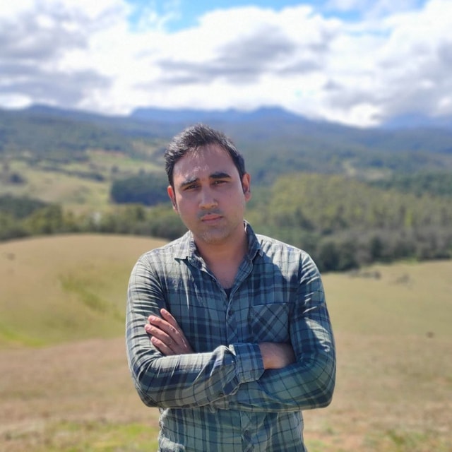 ANUJ