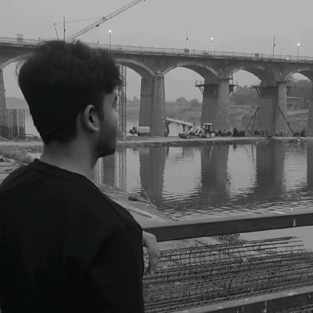 Shreyas