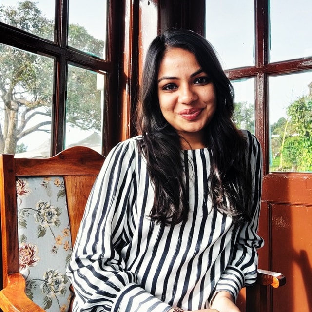 Samridhi Sukhani 苏盛荣