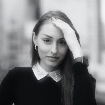 Kira Róza