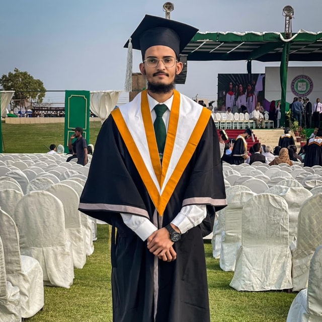 Owais 