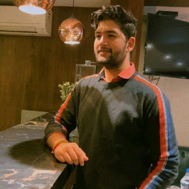 D Das