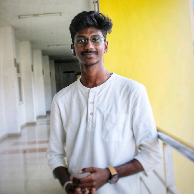 Akshayan