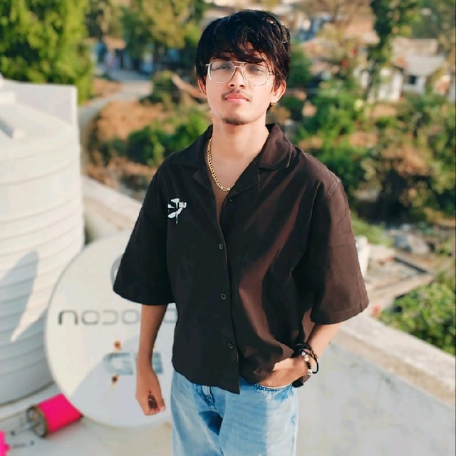 Mayur