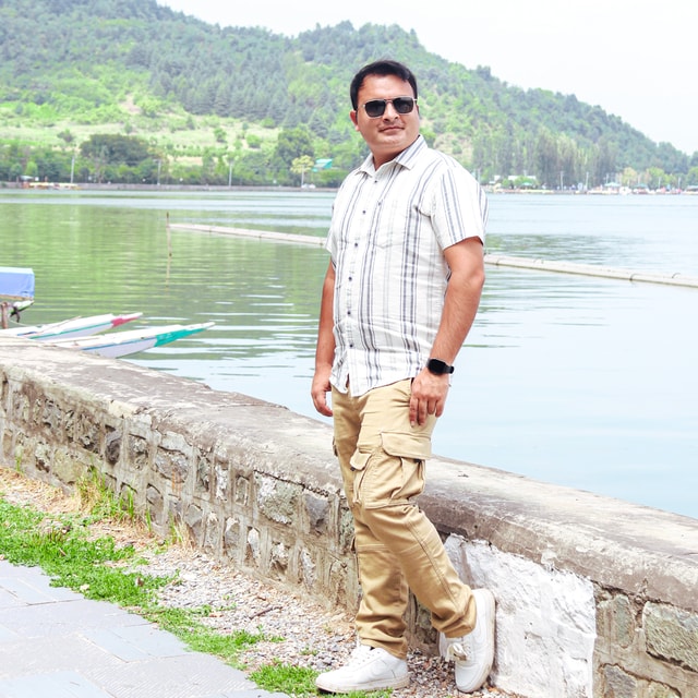Vivek