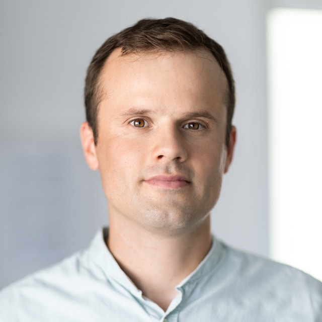 Nik