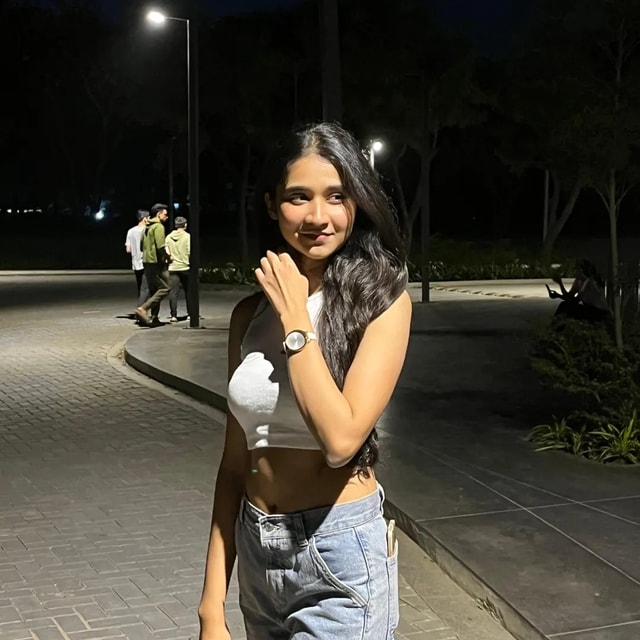 Ayushi