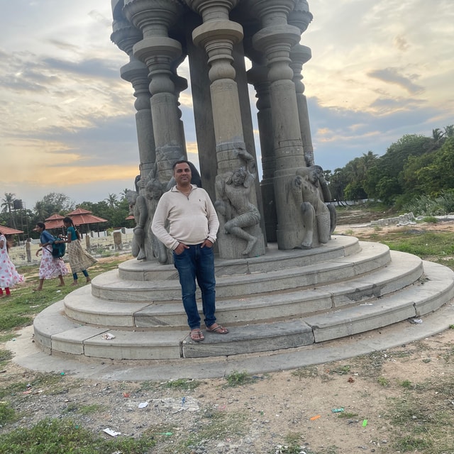 Varadarajanarayanan