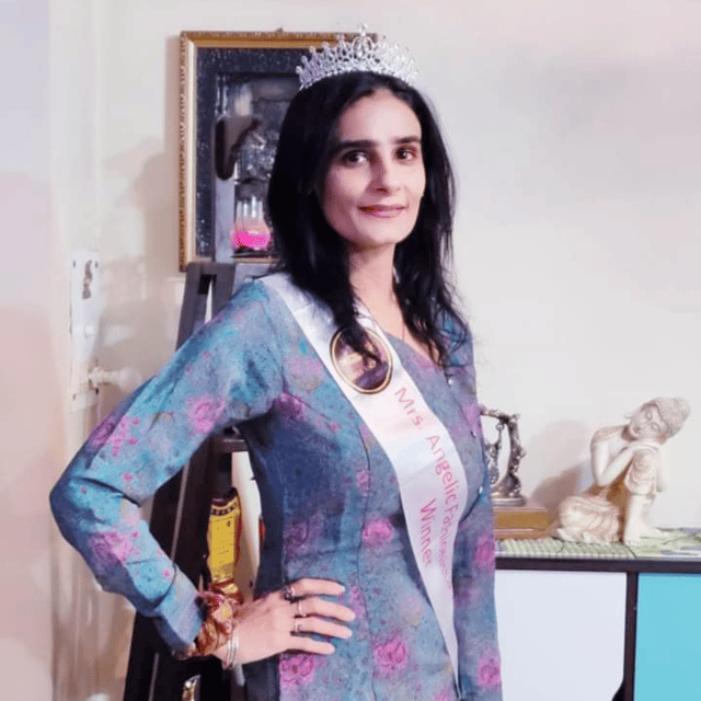Dr Rabiaah' Bhatia