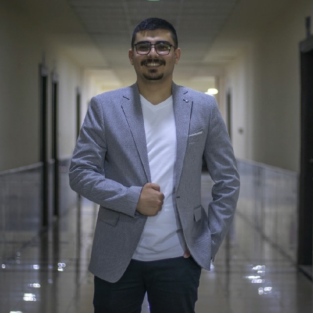Yazan