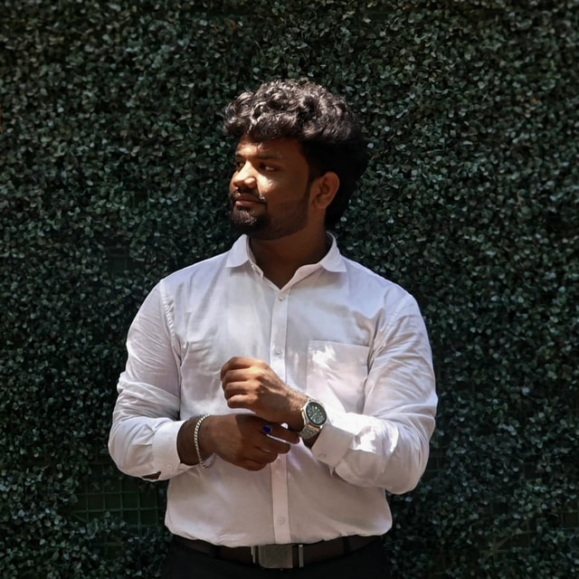 Hari Raja