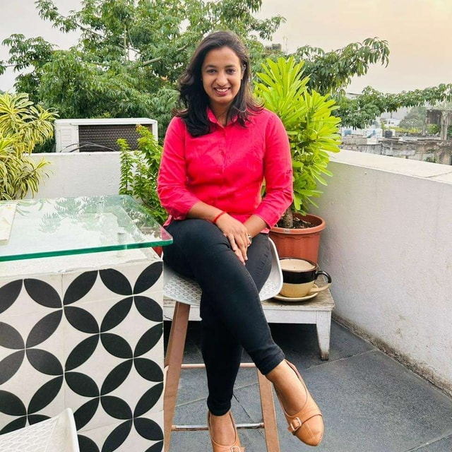 Aayushi