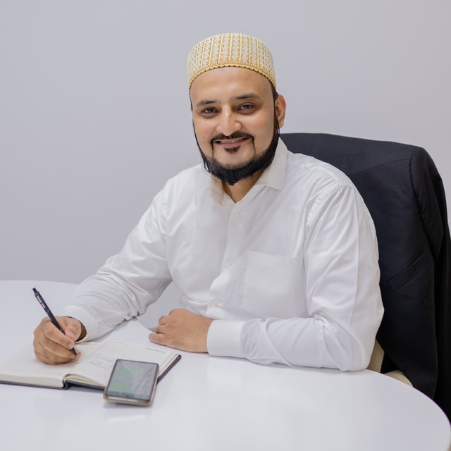 Huzaifa Shabbir Hussain